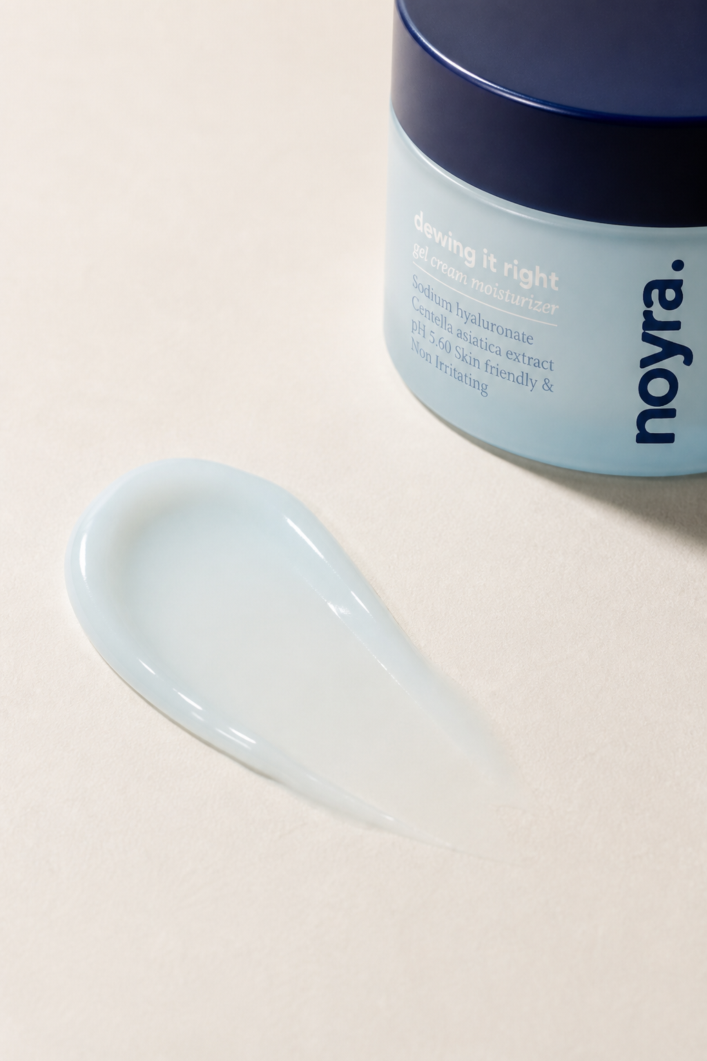 Dewing it right Gel Cream Moisturizer image 3